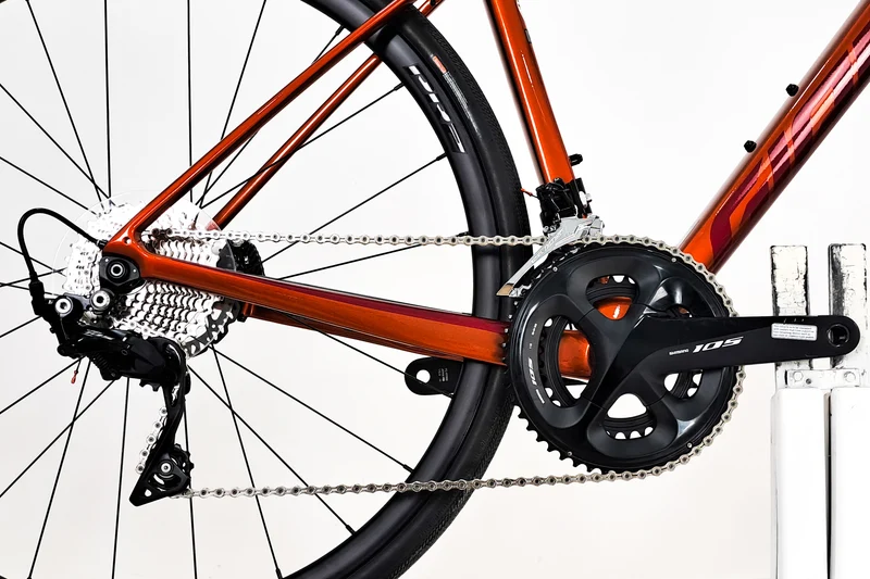 GIANT Defy Advanced 2 2022 M 1712