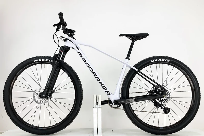 MONDRAKER Chrono Carbon 2022 White (1*M/1*XL)