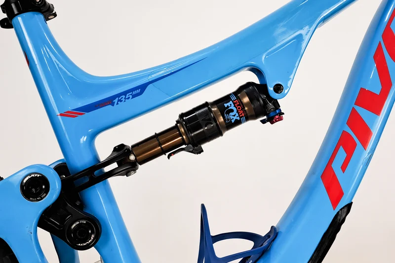 PIVOT Switchblade PRO XT