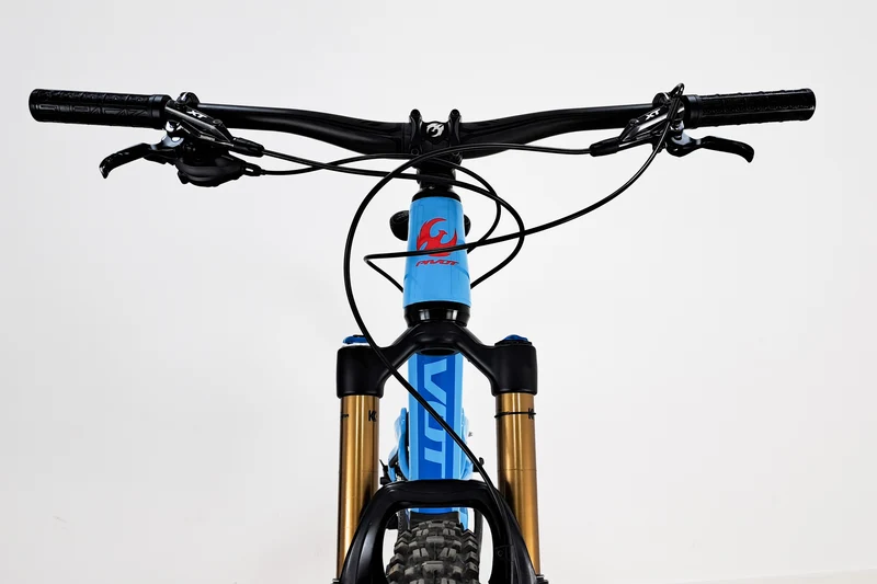 PIVOT Switchblade PRO XT
