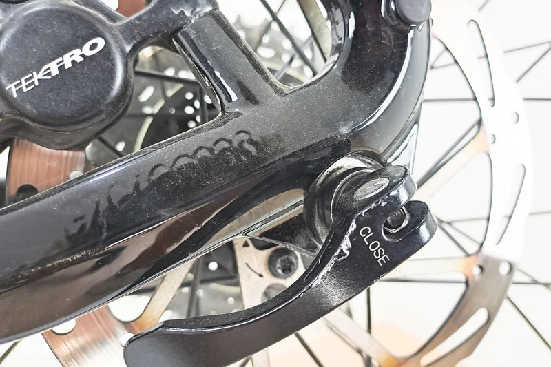 GIANT Roam E+ GTS 2022 M